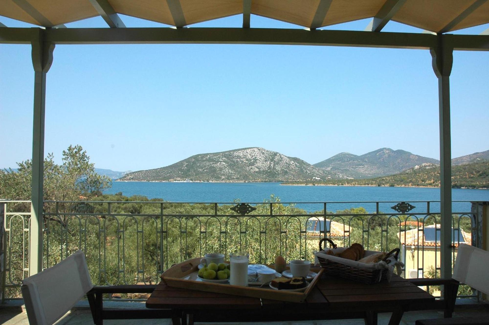 Gera'S Olive Grove - Elaionas Lesvou Hotel Marmaro  Exterior photo